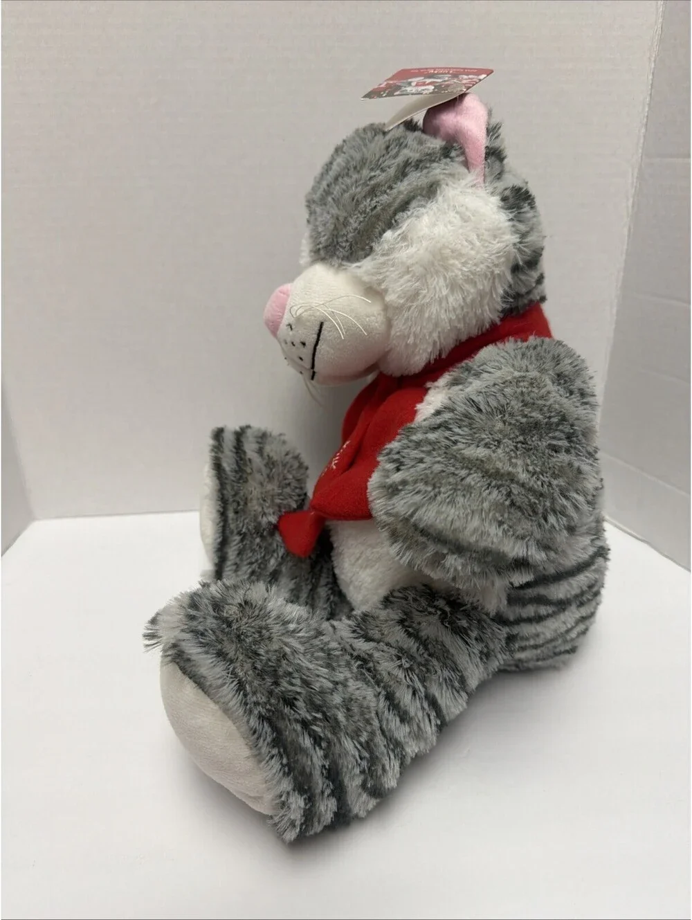 PetSmart Plush Dog Toy Lucky the Cat Squeaker 12